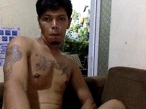 eddy_888 live cam on StripChat