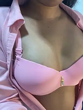 ZELINA_WOOFY 💓 free webcam