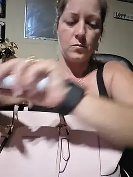 NikkiBlisss webcam