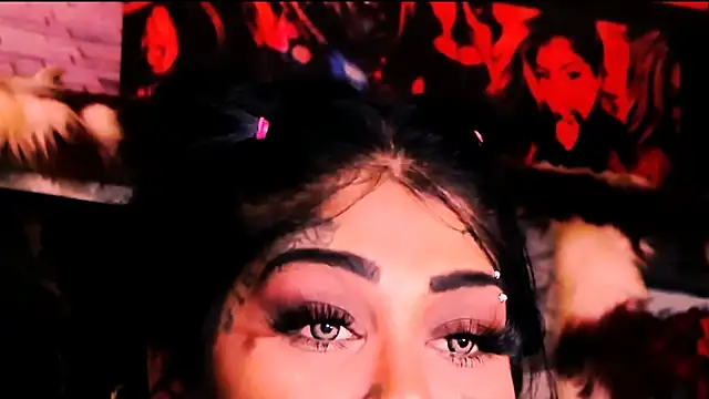 indian_dreamgirl webcam