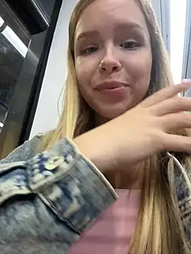 Liza_risky webcam