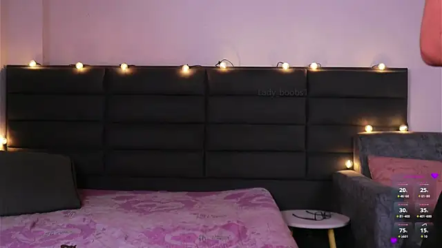 kathieandpovcock1 webcam