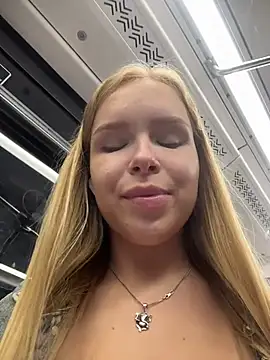 Liza_risky webcam