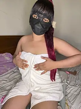 Ariana__Marie webcam