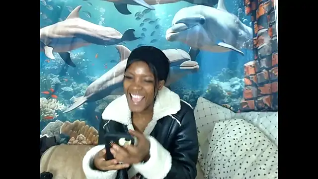 AfricanBarbiee69 webcam