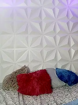 DALILAA_CURVY webcam