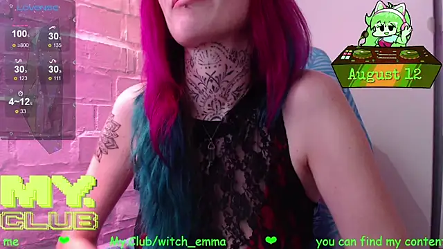 Witch_Emma webcam
