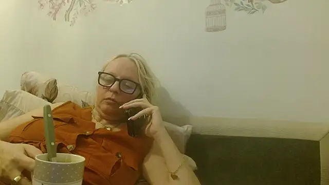 martachatte live cam on StripChat