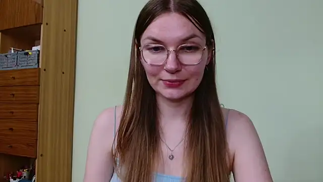 LooveELLYx live cam on StripChat