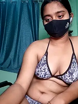 shrutee12 webcam