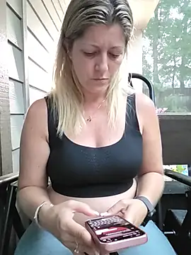 NikkiBlisss webcam