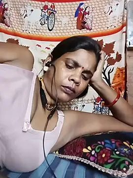 KiaraVibe webcam