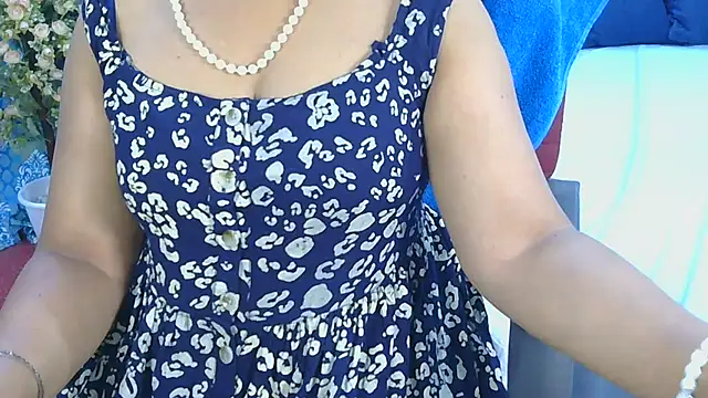 Mallu_Manisha webcam