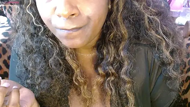 terrestrial-mermaid webcam