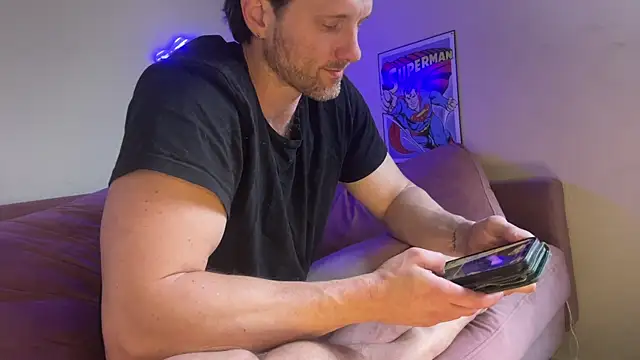alexmannd - Alexmannd's free webcam - UK Sex Cams