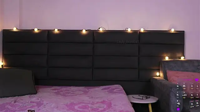 kathieandpovcock1 webcam