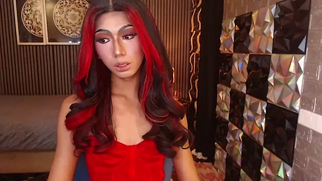 AudreyMilesTrans webcam