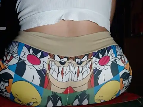 salmaextremeperver - Salmaextremeperver's free webcam - UK Sex Cams