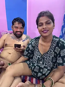 SUZY_QUEEN01 🧠 live naked cam
