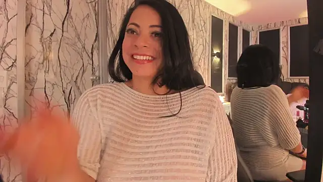 adelinemoretti webcam
