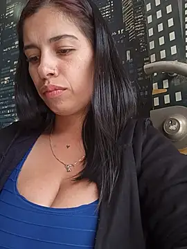 Nathaly_12 live sex cam