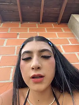 BadLilAngelXXX 🦄 live sex webcam