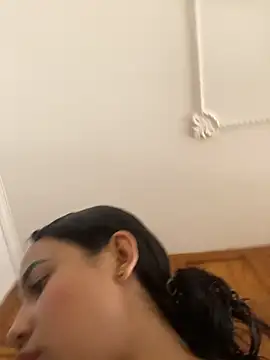 clara_em