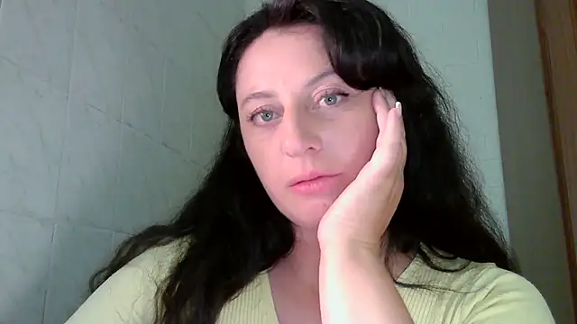 MelinaAx webcam