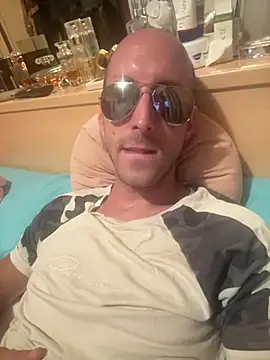 sexytigris32 (M young) - Olajozas , simogatas