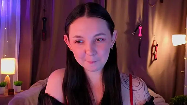 cindybkitty (F young) - Doggy tease