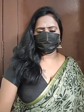 Meera_mia live cam on StripChat