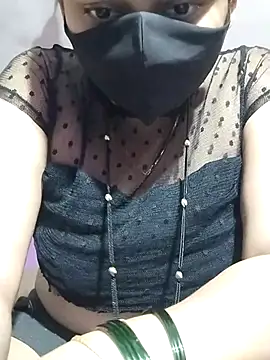 Priyanka_30 webcam