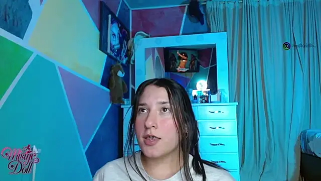 Mysticdooll69 webcam
