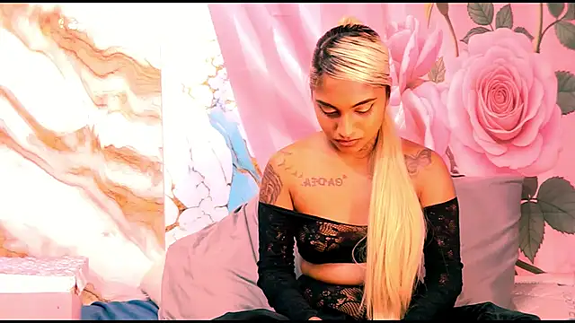 indian_barbie webcam