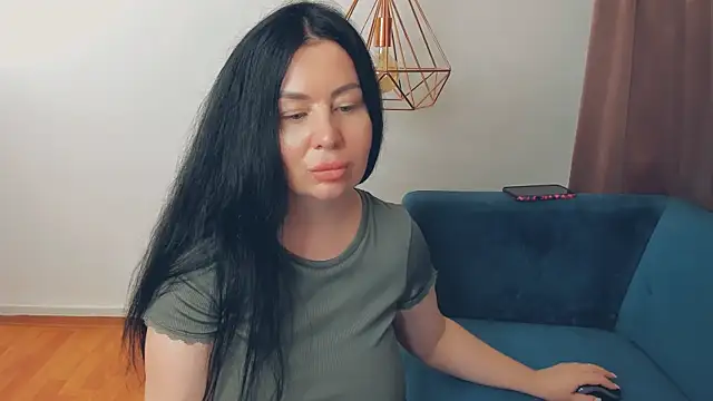 BrilliantGirll webcam