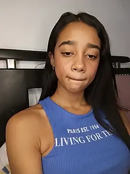 Zoe_Sweett18 webcam
