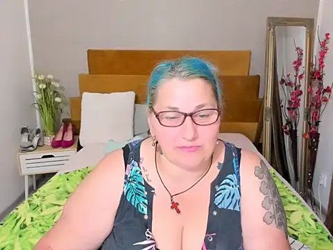 Sugarmommy_69X webcam