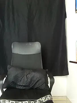 angierot2025 webcam