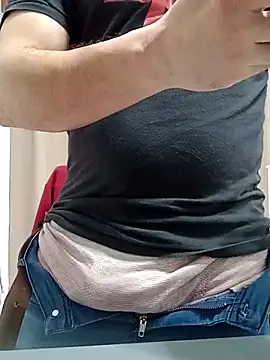 Bradd_32 webcam