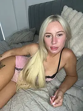 SexySaraxxoo webcam