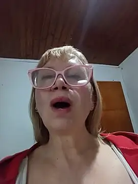 SexyMilf1211 webcam