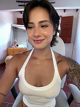 Ale_Lewis webcam