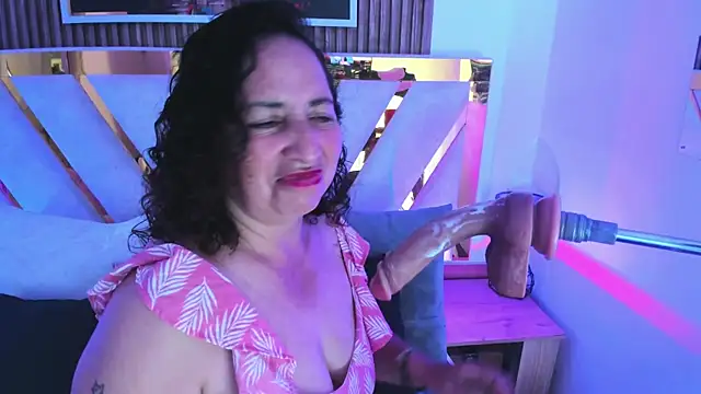 Luna_Naughty1 webcam
