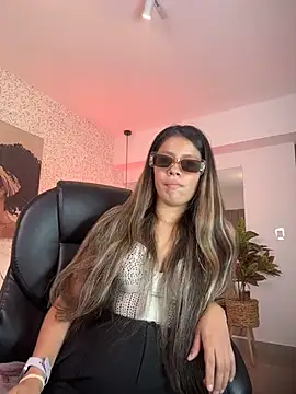 NINI__MOON__ webcam