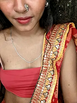 Akni_ live cam on StripChat