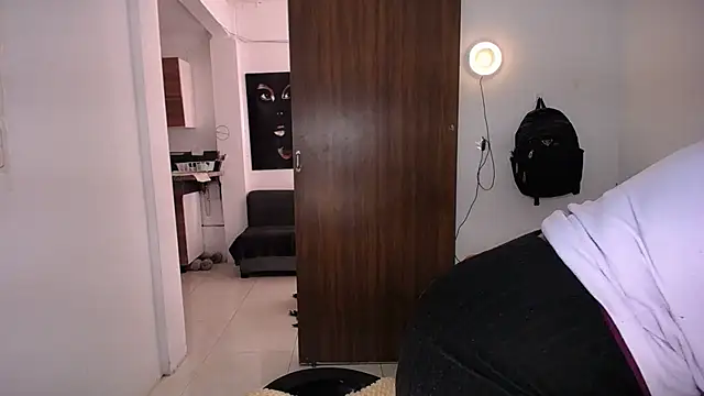 yselahot webcam
