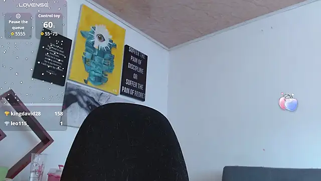 ZoeBakers_ webcam