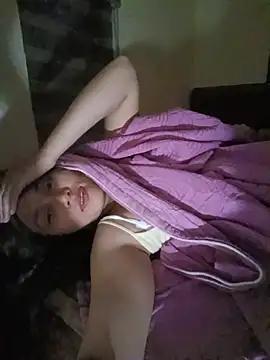 Jun-Mzzz webcam