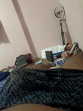 Daddyfuck_41 webcam