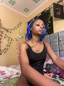 YourWetDream02 webcam